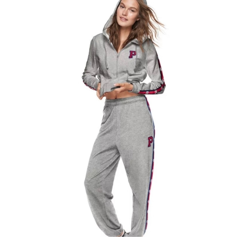 PINK Campus logo boyfriend sweatpants grey red white blue logo on side size XS